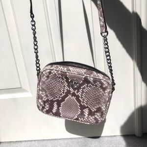 MICHAEL KORS!!!Grey fake snake skin mini bag!!!